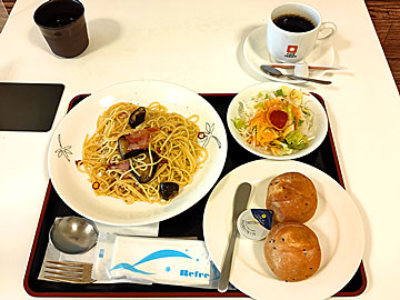 佐賀県医療センター好生館、今週のパスタ/パン付き