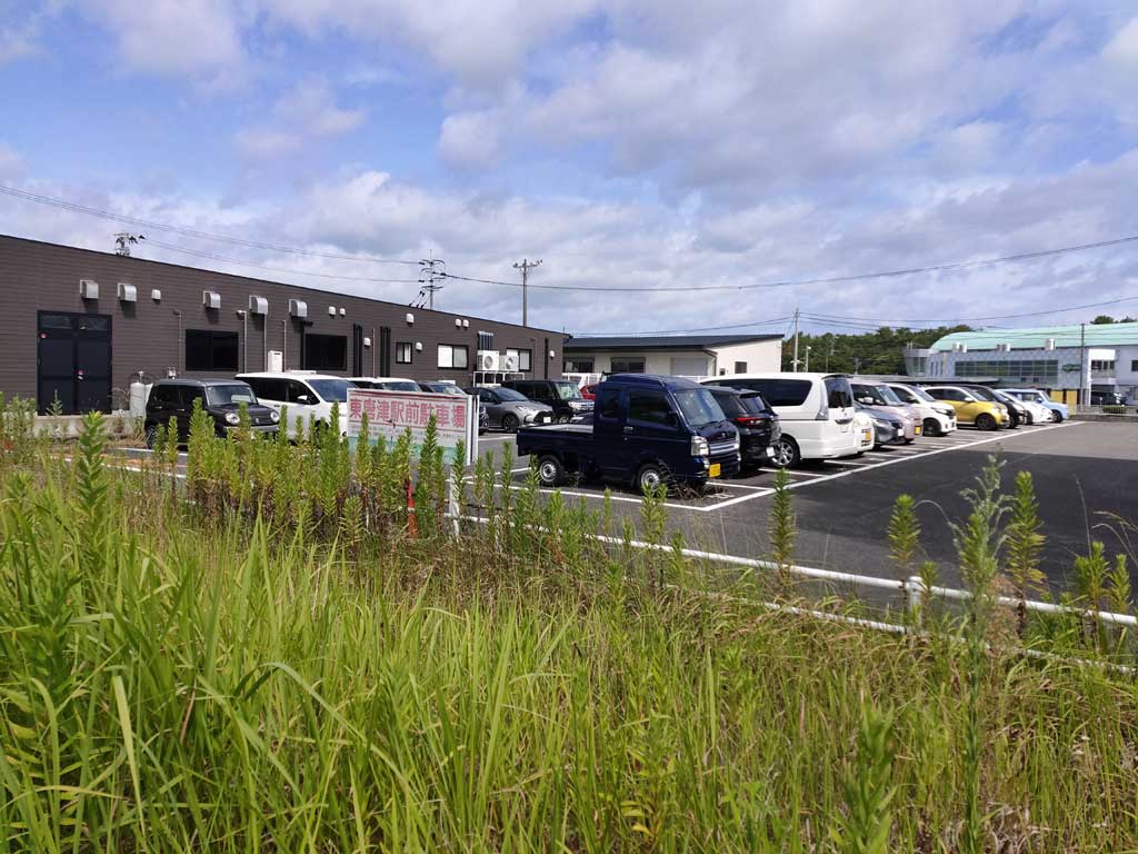 東唐津駅前駐車場の様子