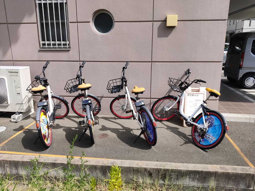 隣マンション前のスマホレンタル自転車(アニチャリ)はサービス終了