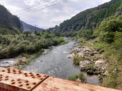 出発から5分、人道橋
